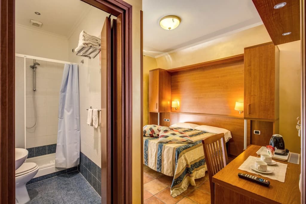Hotel Maryelen - photo 7