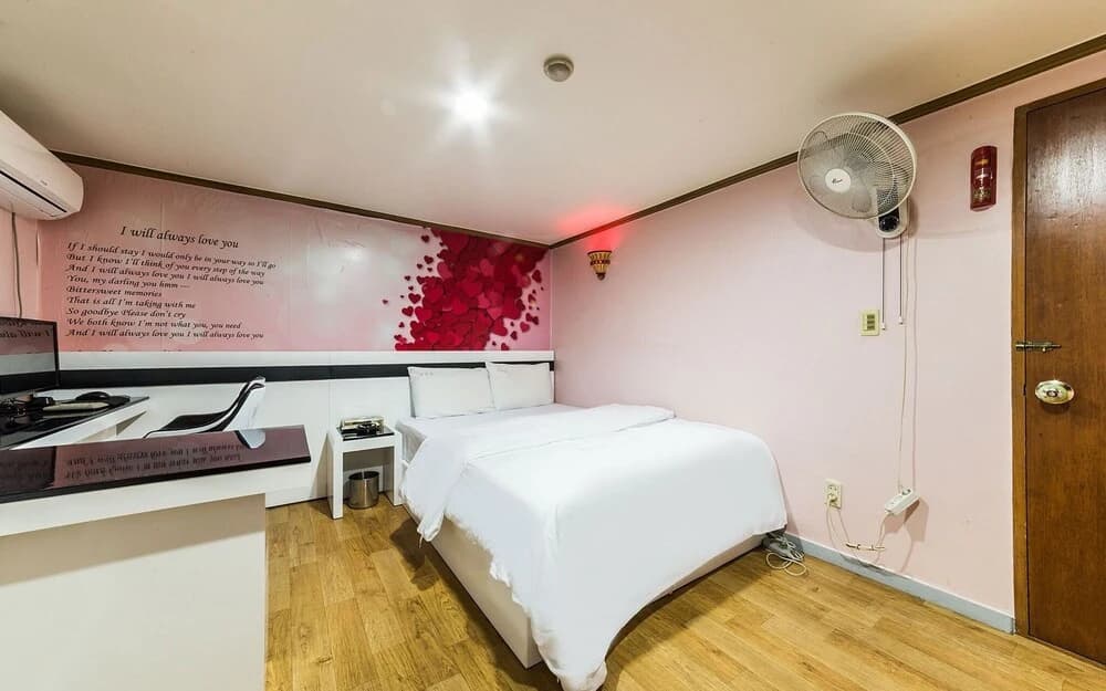 Cheongnyangni Dongbu Motel - photo 5