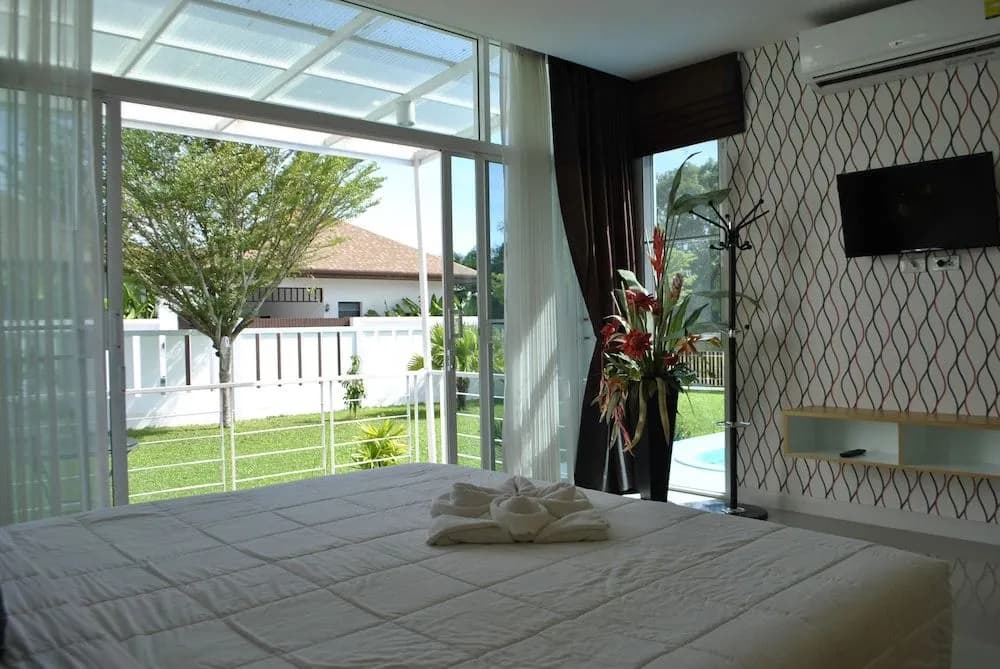 Siam Twins Villa B - photo 5