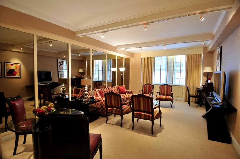 The Lombardy Hotel - photo 31