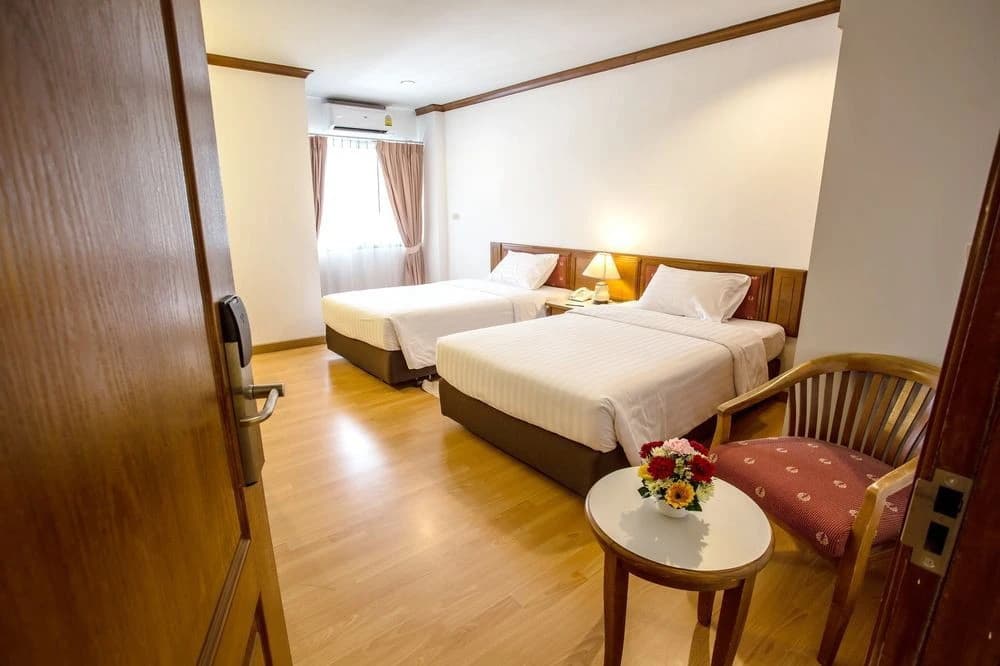 28 Place - photo 3
