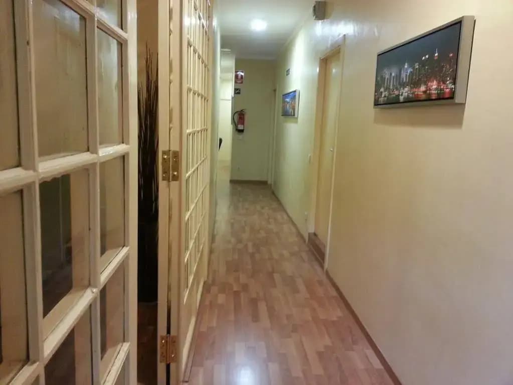 Hostel St.Marius-Gracia - photo 12