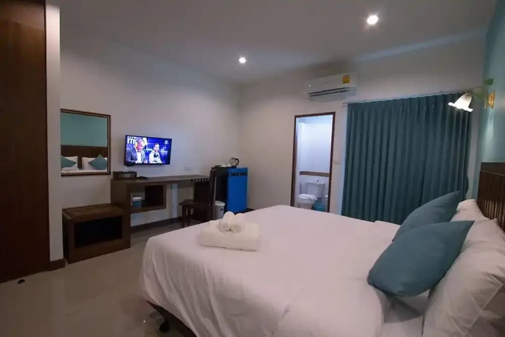 Bs Airport At Phuket - photo 3