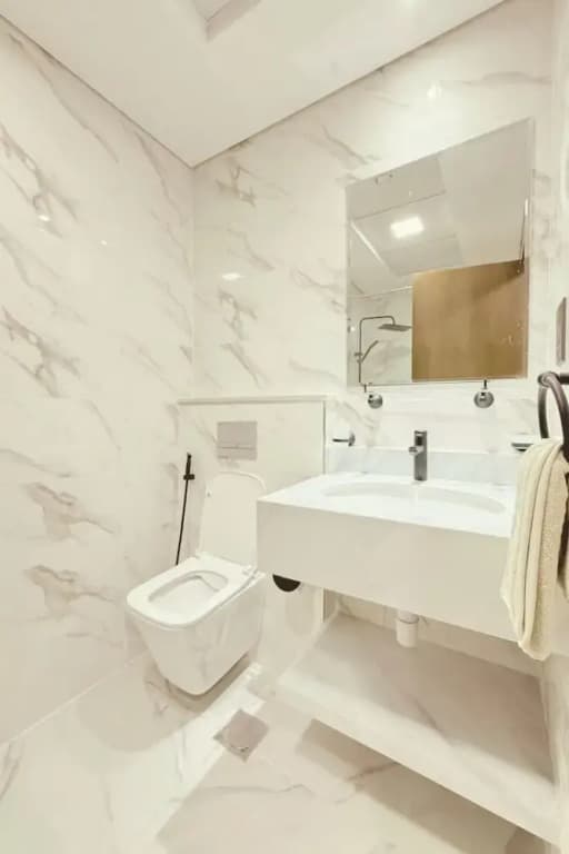 Stylish Studio Pool View JVC Elysee 3 - photo 5