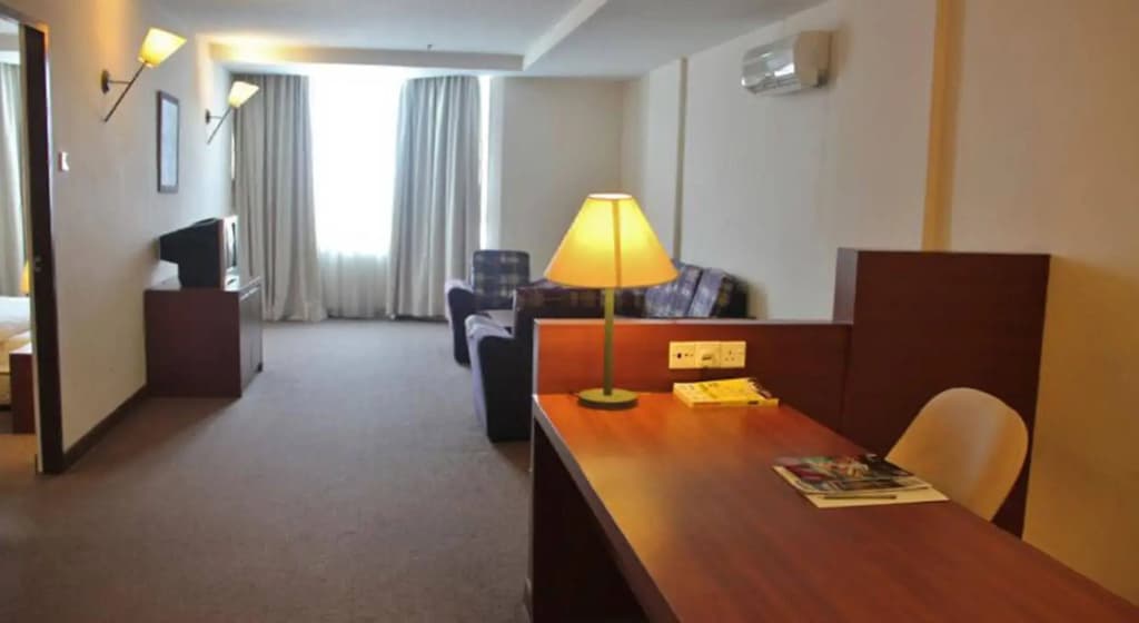 The Krystal Suites Penang - photo 3