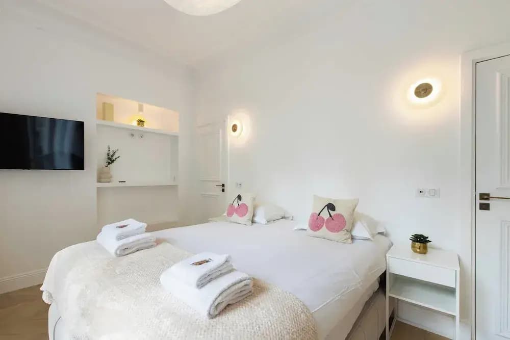 Charming Flat - 2bd/6p - Passy / Eiffel Tower - photo 4