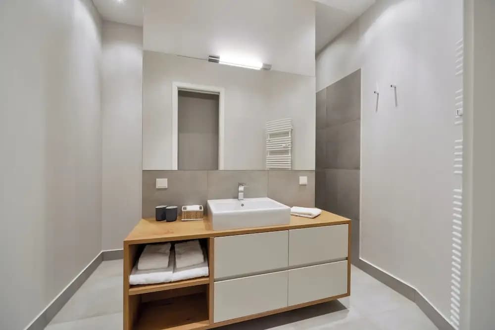 Downtown Apartments Living - photo 48