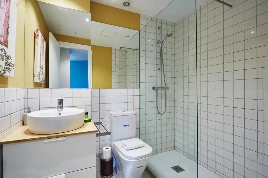 LEEWAYS APARTMENT III in ALCALÁ 99 - photo 8