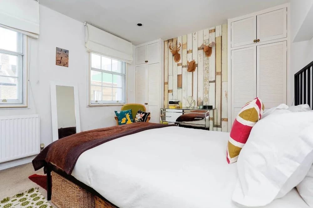 The Shepherd's Bush Hideaway - photo 3