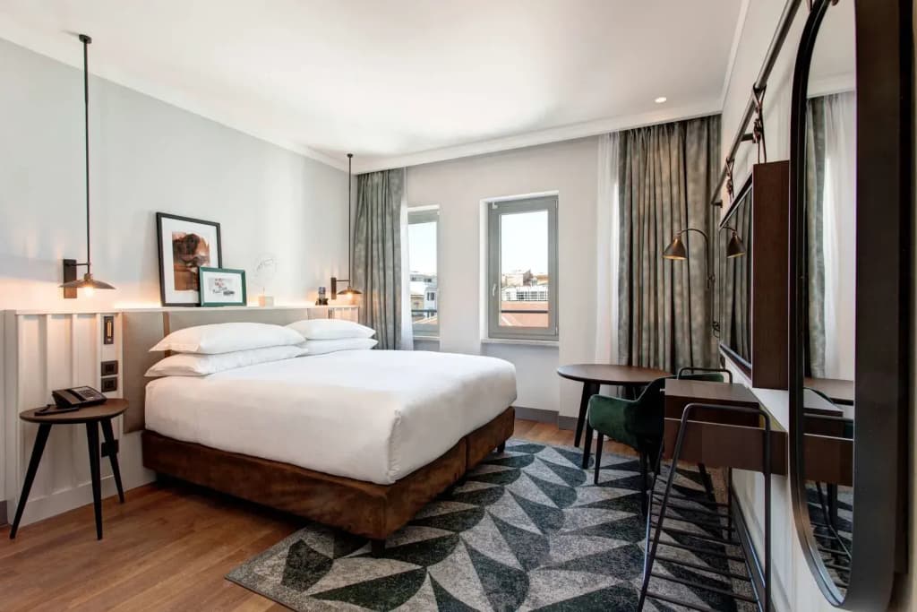 Hotel DoubleTree by Hilton Rome Monti - photo 3