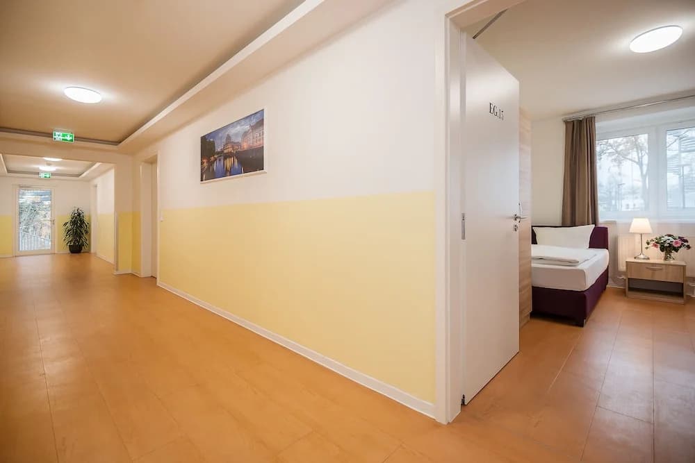 Hotel City Green Berlin - photo 16