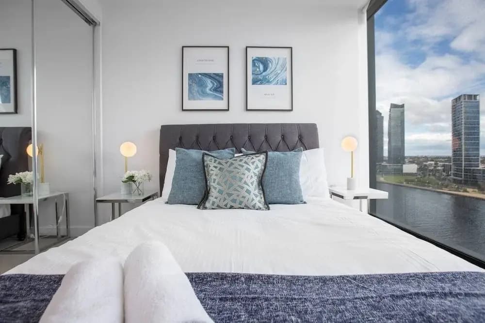 Delightful 2BR Riverview@docklands - photo 5