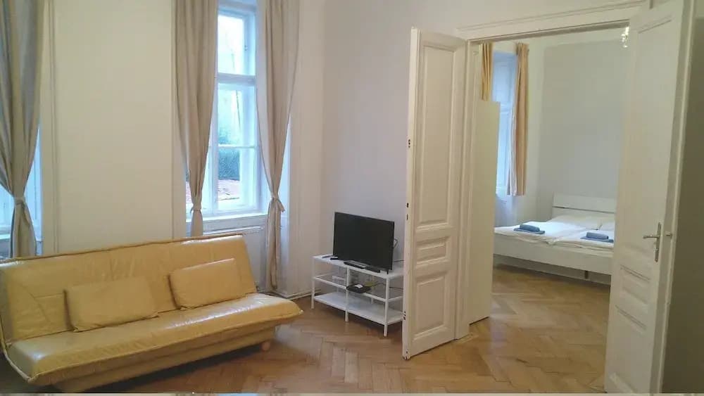 Sobieski City Apartment 9 - photo 4