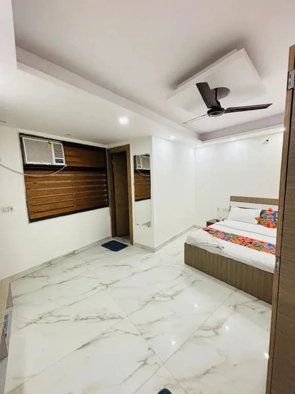 Lotustar Hotel - photo 11