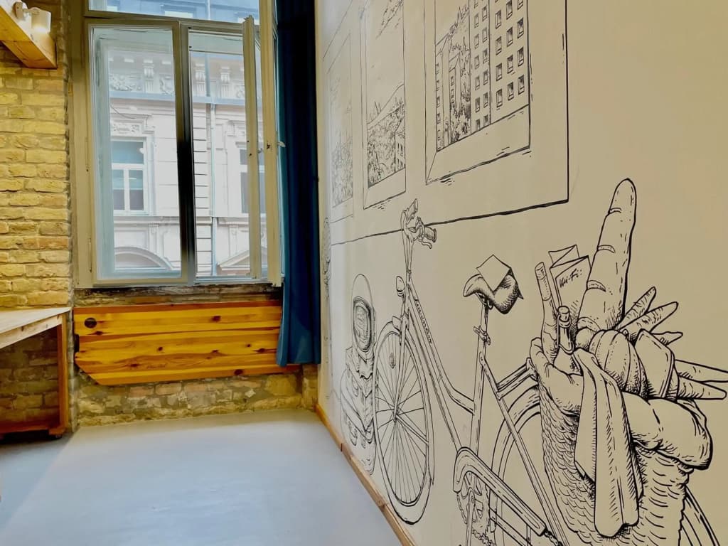 Lavender Circus Apartments - photo 14