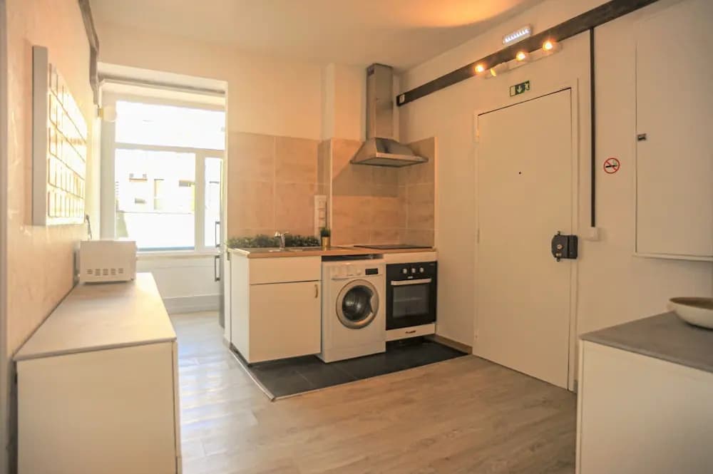 My Fair Lisbon -modern flat with elevator in central Lisbon - photo 13