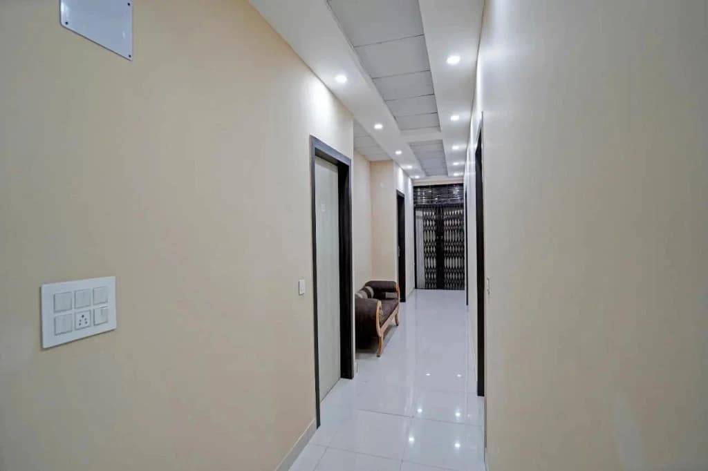 Hotel Green Chilly - photo 7