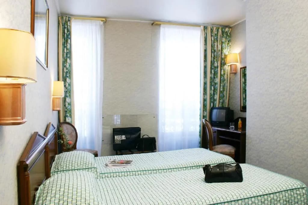 Hôtel Meslay République - photo 10