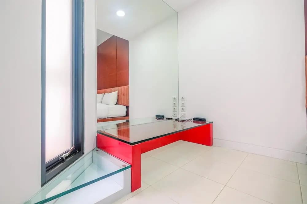 Comfort Studio Tamansari Sudirman Apartment - photo 7