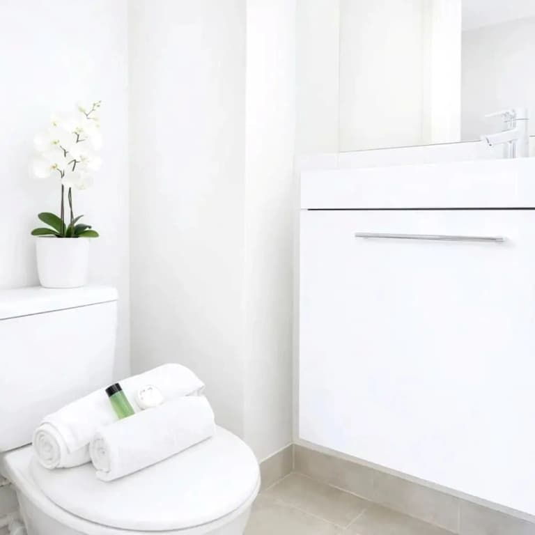 1630 Ponthieu - photo 8