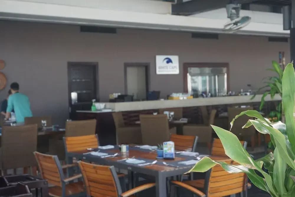 Ocean Suites Apartment - photo 24