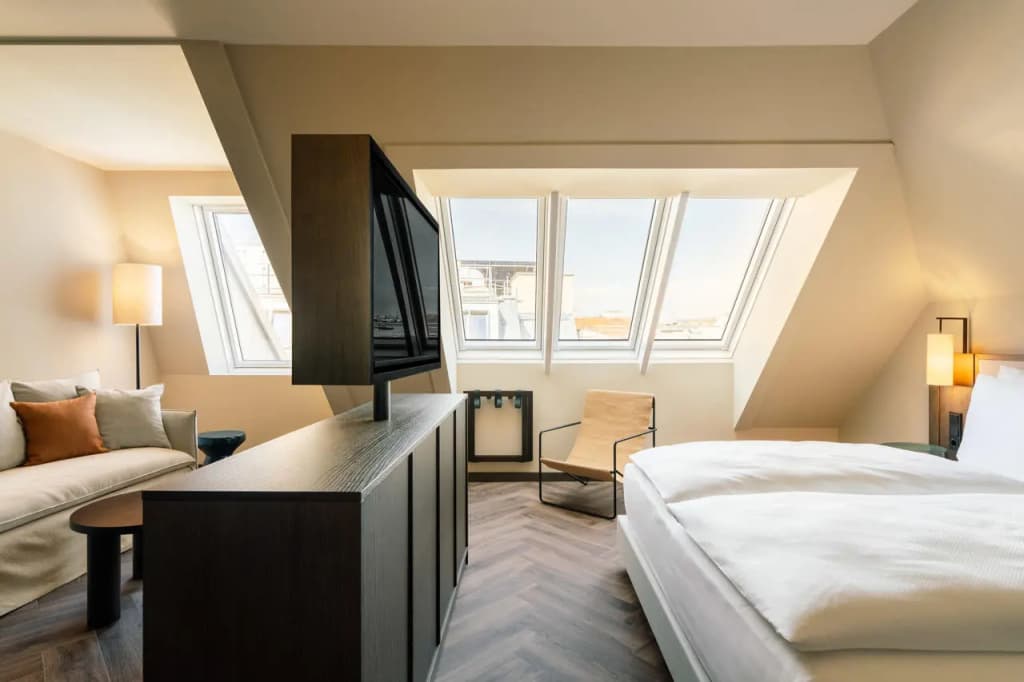 Hotel Schani City - photo 15