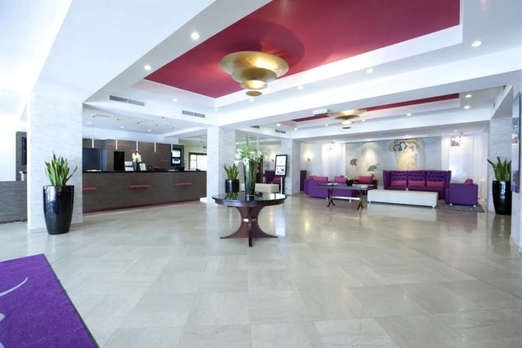 Hotel Mercure Wien Westbahnhof - photo 2