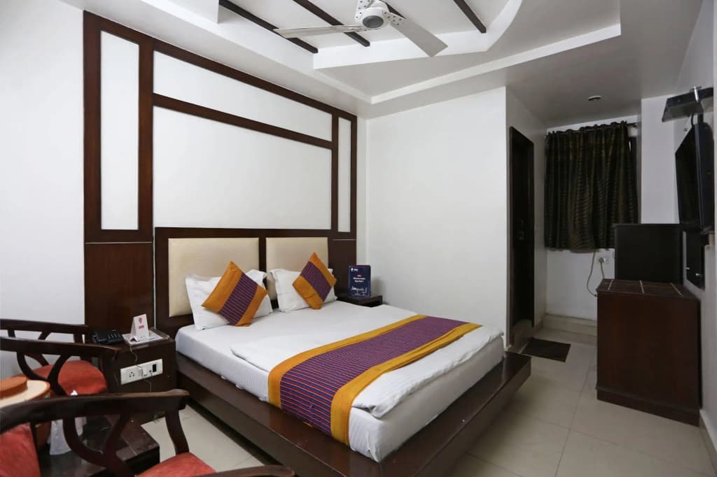 Hotel Sai International - photo 6