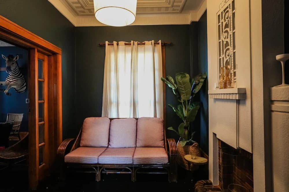 Charing Cross Hotel - photo 4