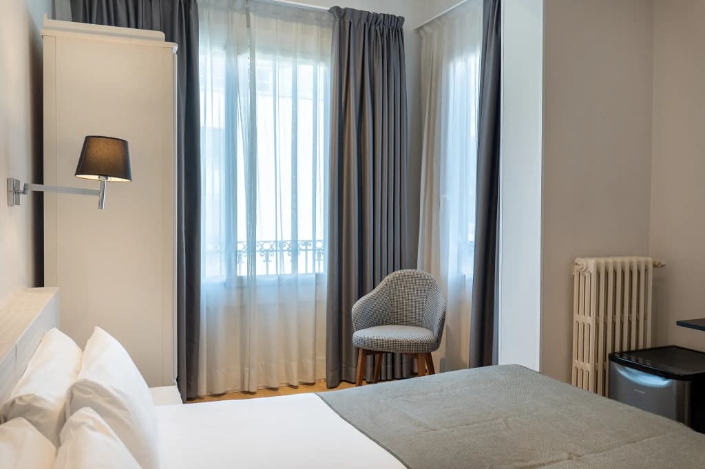 Meson Castilla Atiram Hotel  - photo 46