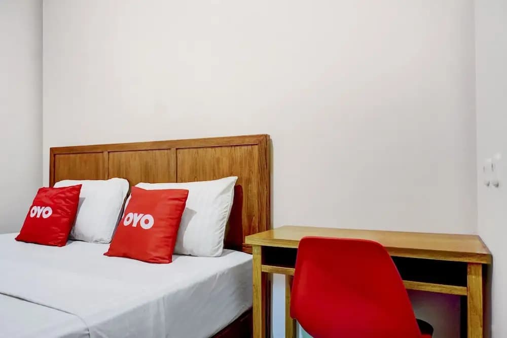 OYO 90629 The Home Srengseng - photo 6