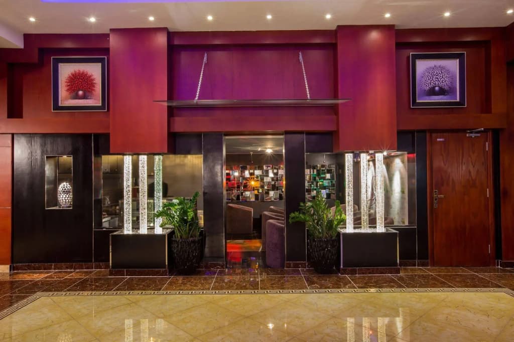 Elegance Castle Hotel - photo 12