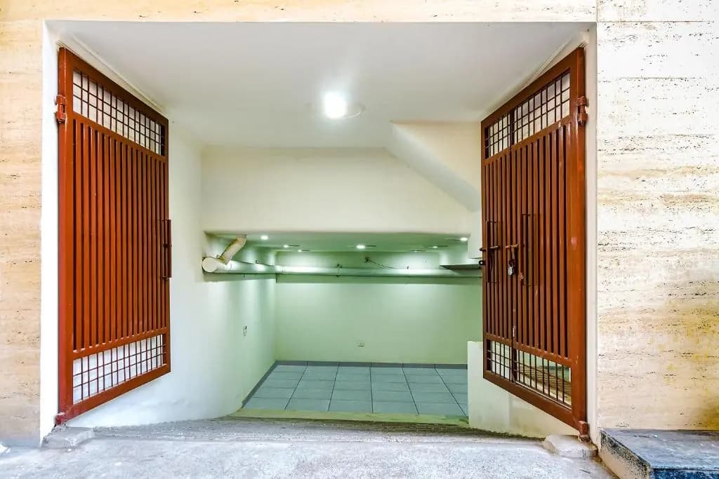 Hotel Luxe Stay - main photo