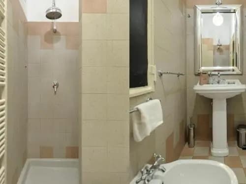 Bacone Halldis Apartments - photo 8