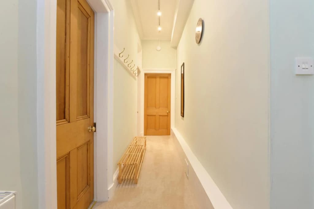 Executive 3 bed in The Meadows - photo 10