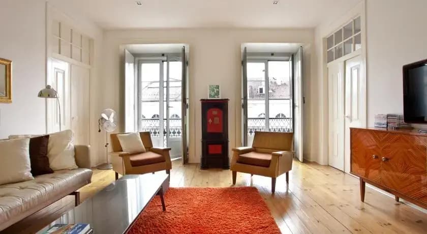 Spacious Sunny Flat- Baixa / Rossio - photo 3