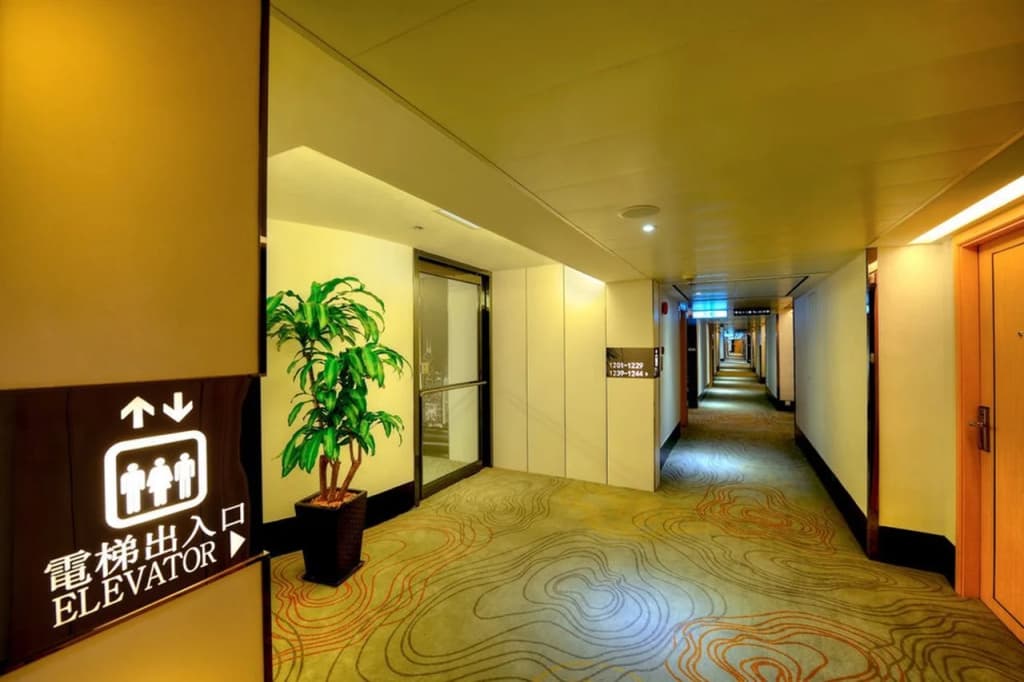 Metropark Hotel Mongkok - photo 13