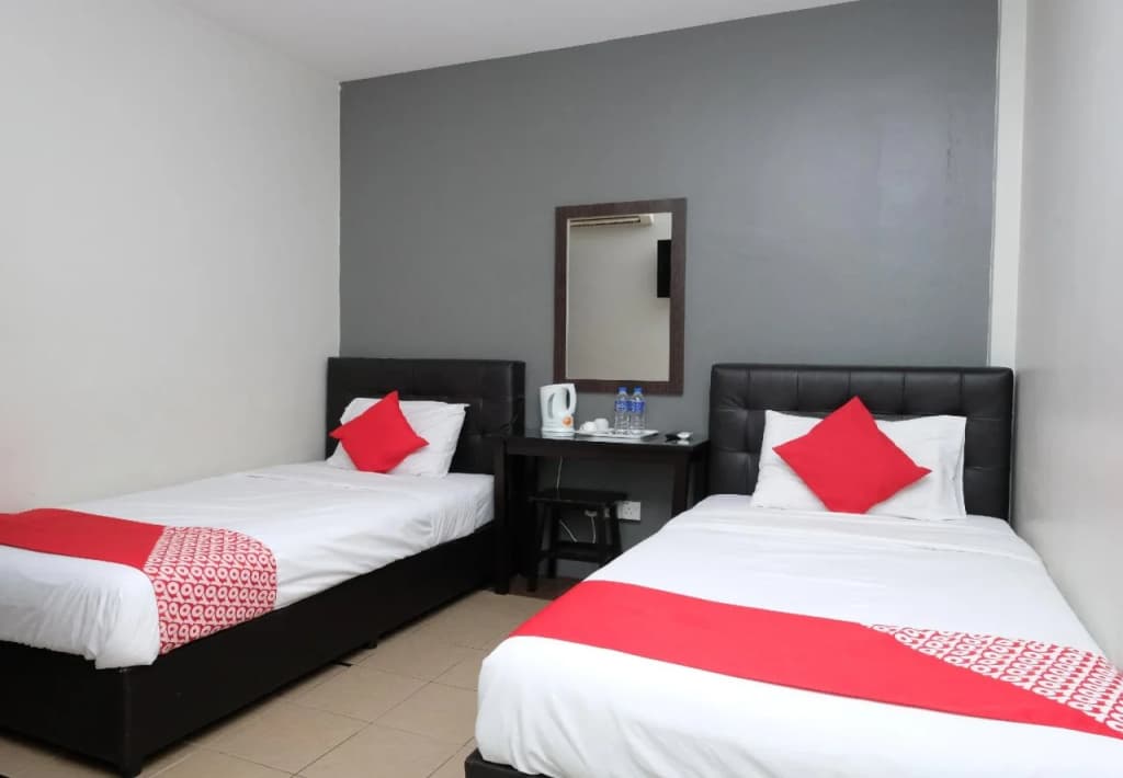 Elite Hotel - photo 2
