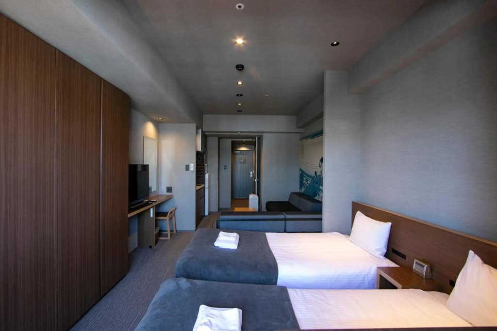 Minn Ueno - photo 5