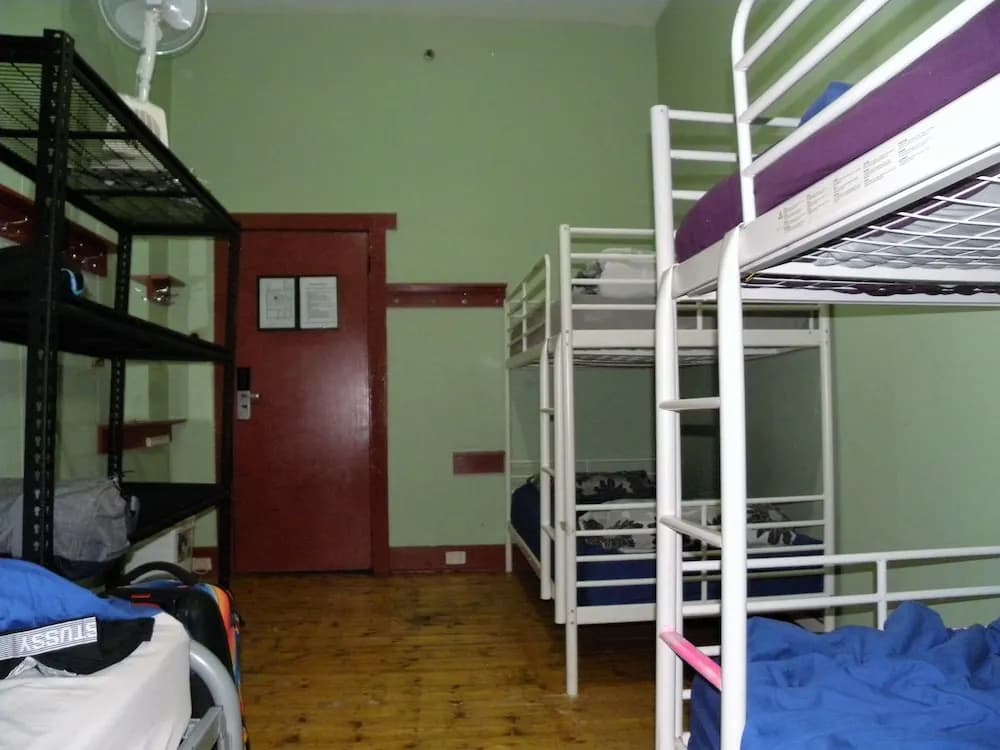 Market Tavern - Hostel and Bar - photo 5