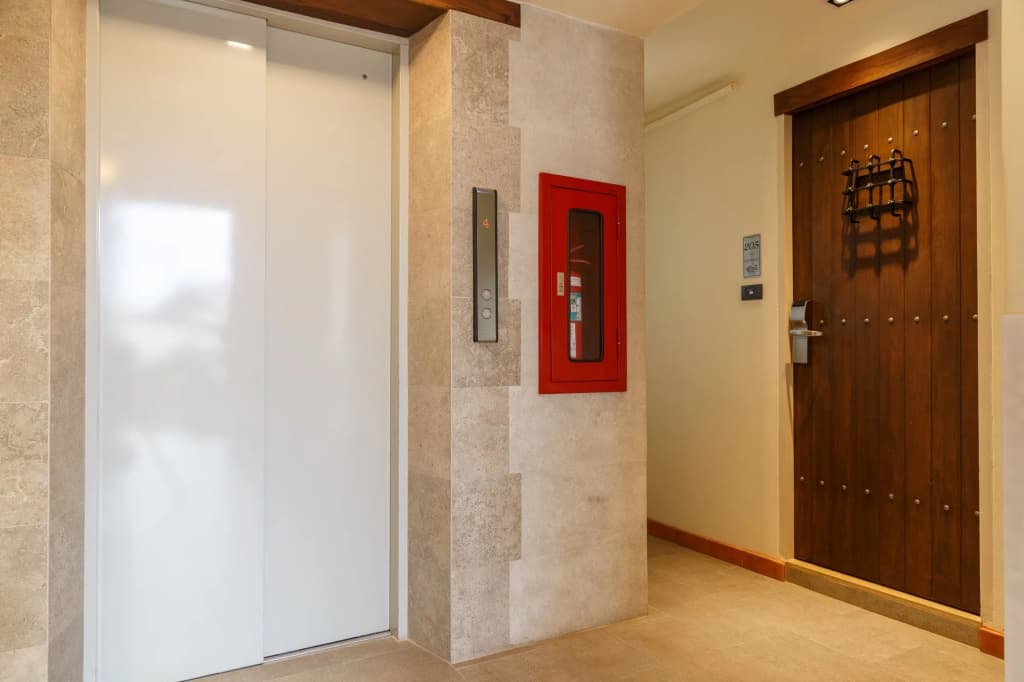 Le Charcoa Hotel - photo 17