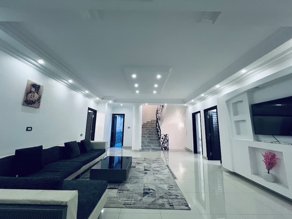ELITE Premium 6BR Family Villa with Pool - photo 10