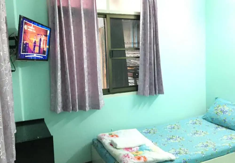 Nat 2 Guest House - photo 6