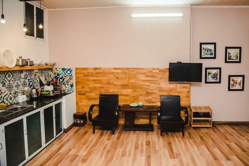 Hanah's Tiny Hanoi Homestay - photo 23