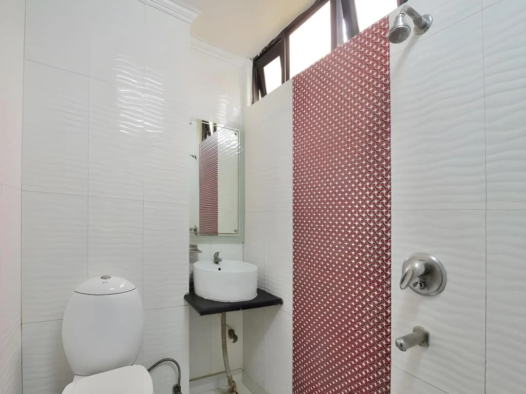 Hotel Sai International - photo 9