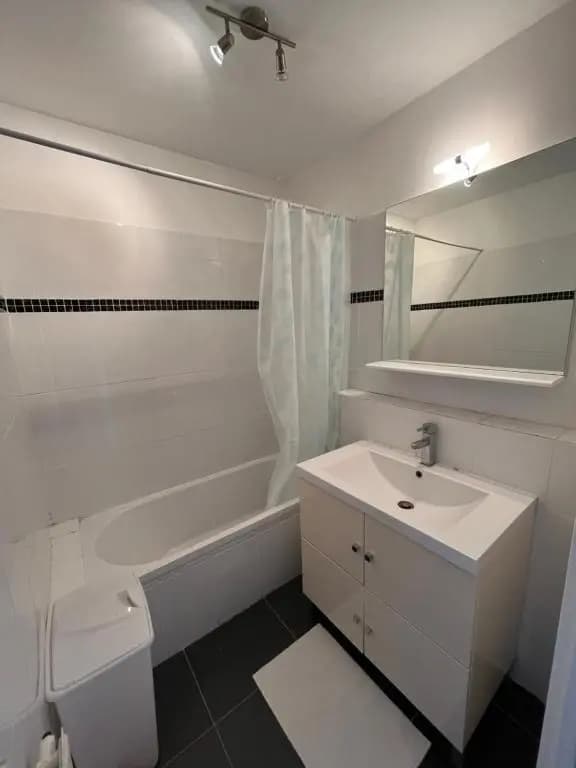 2 pièces avec terrasse en résidence privée - photo 7