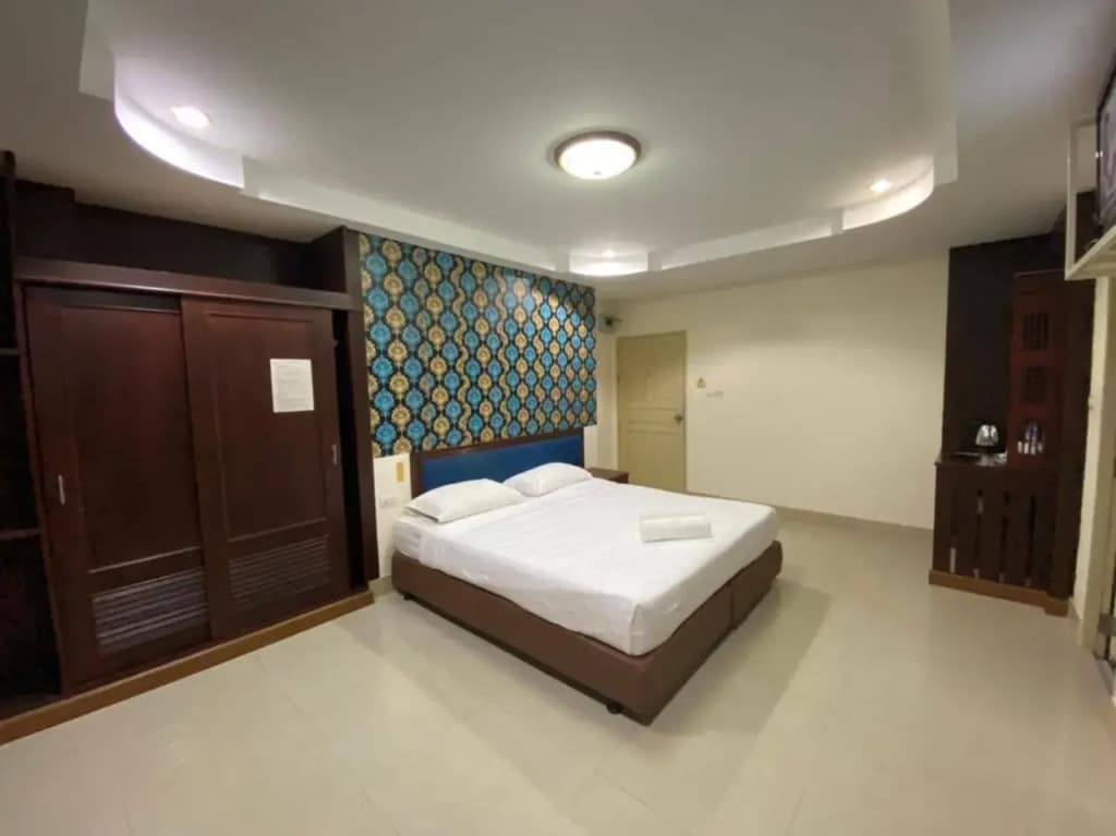 Vp Place 2 - photo 17