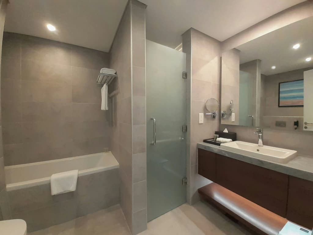 Somerset West Bay Doha - photo 44