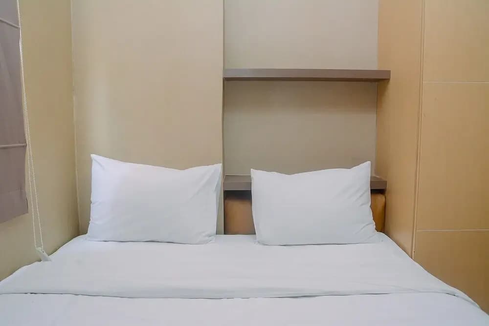 Furnished Green Pramuka City 2BR Apartment near Mall - photo 3