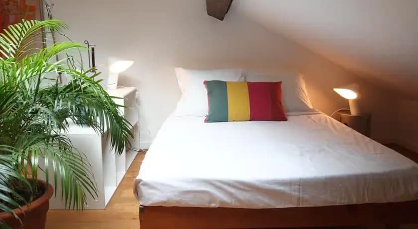 Sky Parlor Studio Apartment - photo 5
